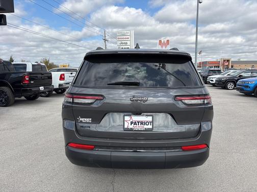 2025 Jeep Grand Cherokee L Altitude