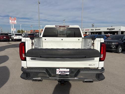 2020 GMC Sierra 1500 SLT