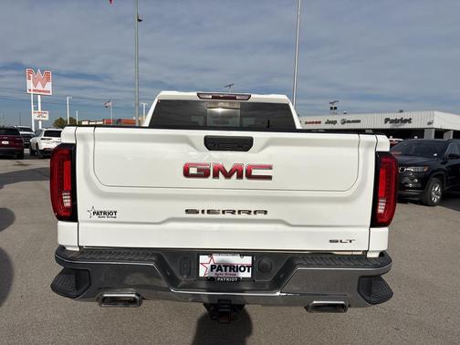 2020 GMC Sierra 1500 SLT