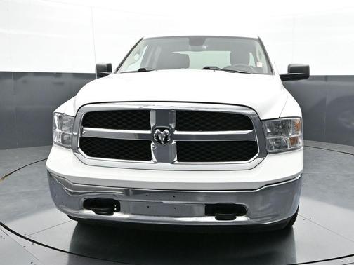 Bright White Clearcoat 2023 RAM 1500 Classic SLT