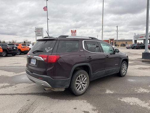 2018 GMC Acadia SLE-2