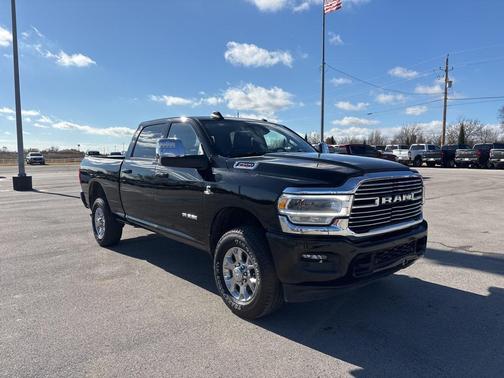 2024 RAM 2500 Laramie Crew Cab 4x4 6'4' Box