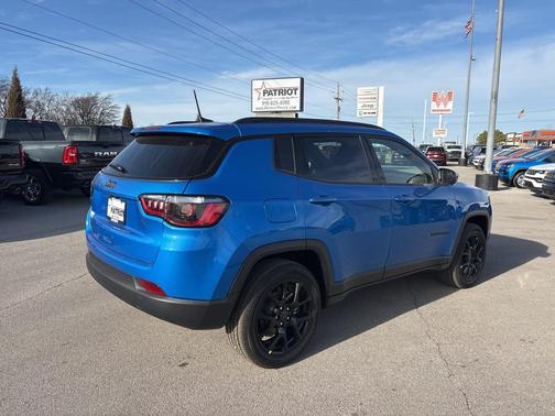 2026 Jeep Compass Latitude