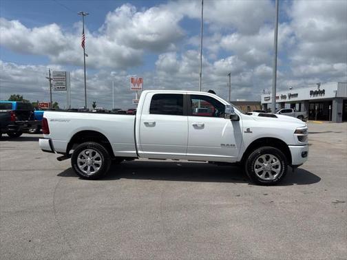 2025 RAM 2500 Laramie Crew Cab 4x4 6'4' Box