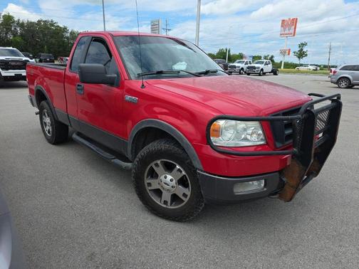 Red 2005 Ford F-150 FX4