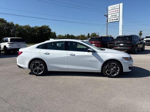 2024 Chevrolet Malibu FWD 1LT
