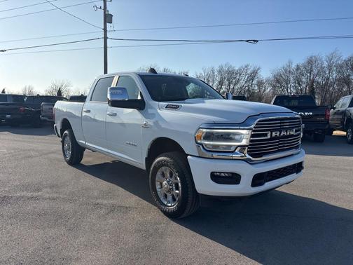 2024 RAM 2500 Laramie Crew Cab 4x4 6'4' Box