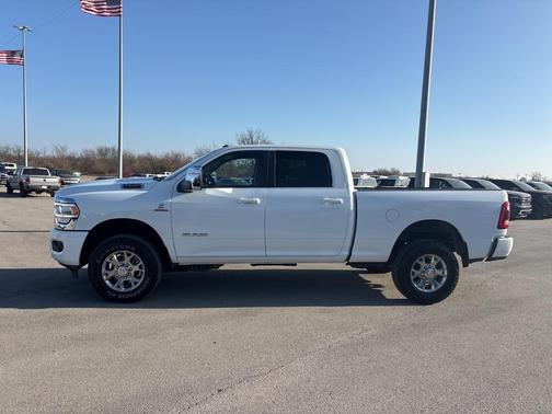 2024 RAM 2500 Laramie Crew Cab 4x4 6'4' Box