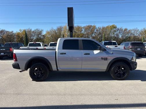 2022 RAM 1500 Classic Warlock Crew Cab 4x4 5'7' Box