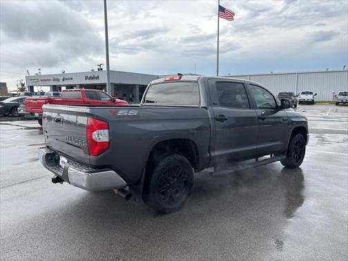 2020 Toyota Tundra SR5