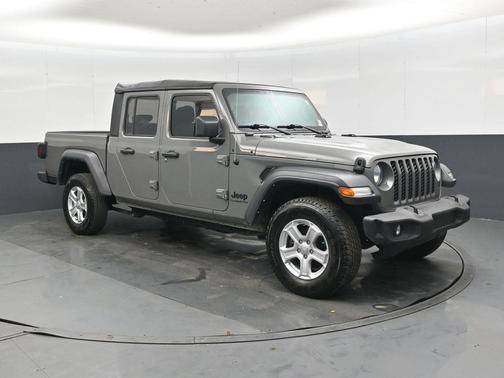 Sting-Gray Clearcoat 2021 Jeep Gladiator Sport