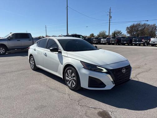 2024 Nissan Altima S FWD