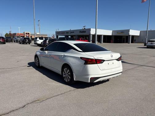 2024 Nissan Altima S FWD