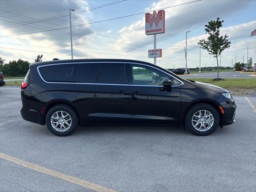 2025 Chrysler Pacifica L