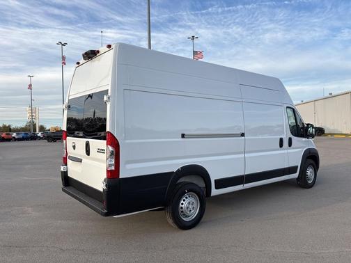 2026 RAM ProMaster 3500 High Roof