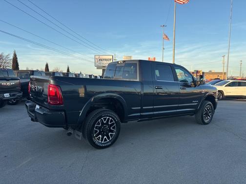 2026 RAM 2500 Limited Mega Cab 4x4 6'4' Box