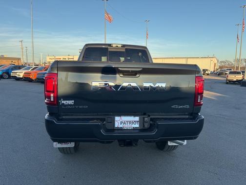 2026 RAM 2500 Limited Mega Cab 4x4 6'4' Box