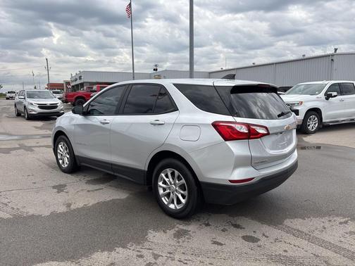2021 Chevrolet Equinox LS