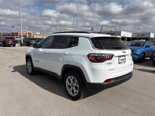 2026 Jeep Compass Latitude
