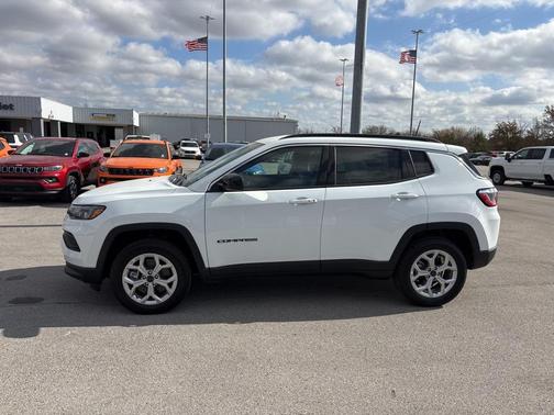 2026 Jeep Compass Latitude