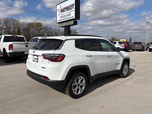 2026 Jeep Compass Latitude