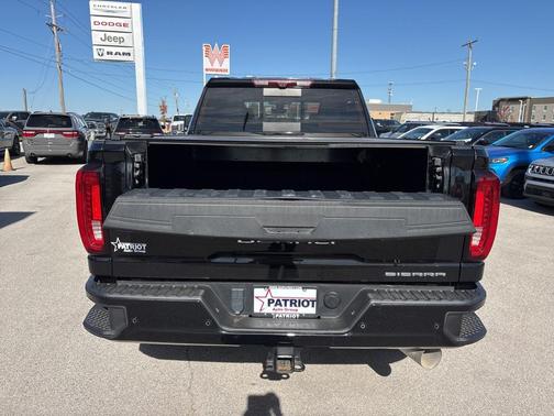 2023 GMC Sierra 3500 Denali