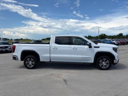 2023 GMC Sierra 1500 SLE