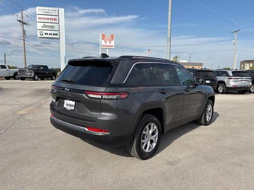 2022 Jeep Grand Cherokee Limited