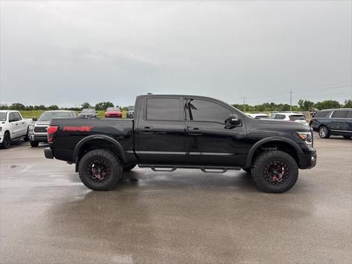 2023 Nissan Titan PRO-4X