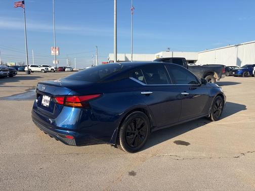 2024 Nissan Altima S FWD