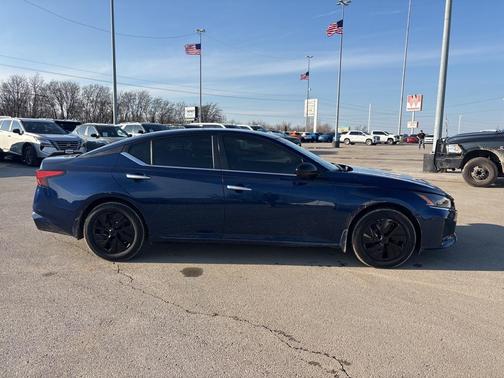 2024 Nissan Altima S FWD