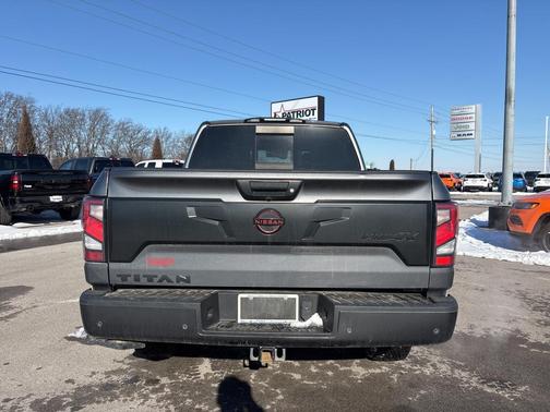 2023 Nissan Titan PRO-4X