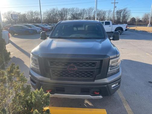 2023 Nissan Titan PRO-4X