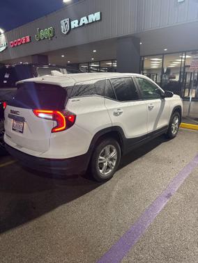 2024 GMC Terrain SLE