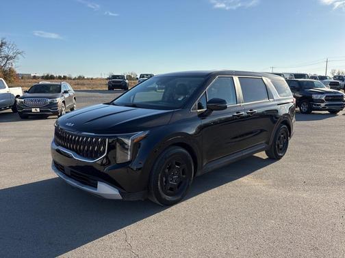 2025 Kia Carnival LXS