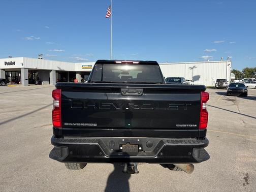 2025 Chevrolet Silverado 2500 Custom