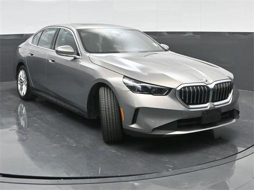 2024 BMW 530 i xDrive