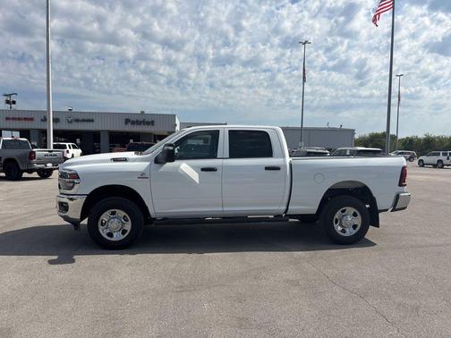 Bright White Clearcoat 2026 RAM 2500 Tradesman