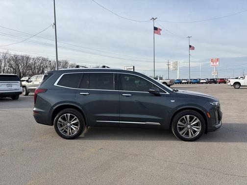 2021 Cadillac XT6 Premium Luxury AWD