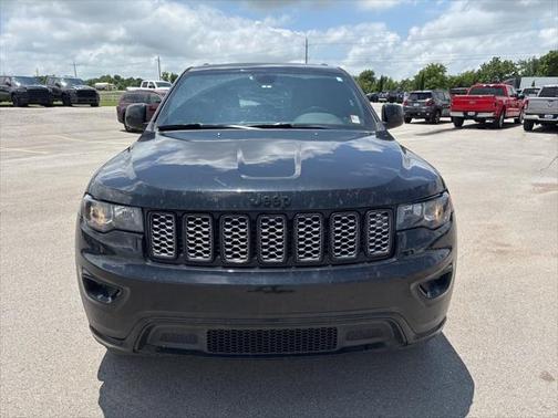 2018 Jeep Grand Cherokee Altitude