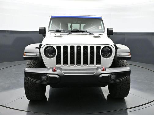 Bright White Clearcoat 2023 Jeep Gladiator Rubicon