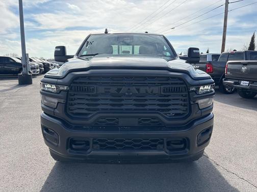 2026 RAM 2500 Warlock Crew Cab 4x4 6'4' Box