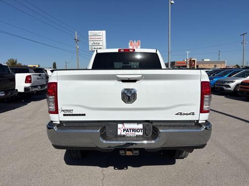 2021 RAM 2500 Big Horn Crew Cab 4x4 6'4' Box