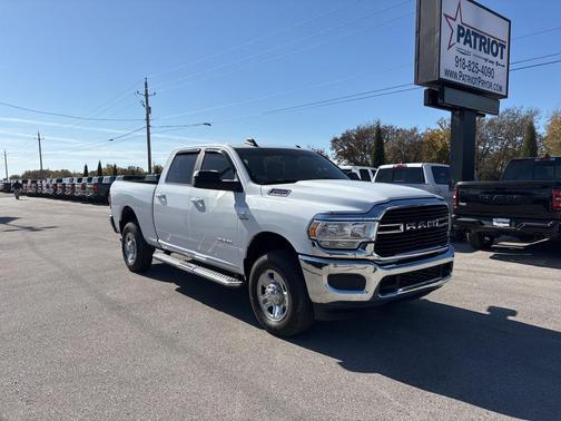 2021 RAM 2500 Big Horn Crew Cab 4x4 6'4' Box