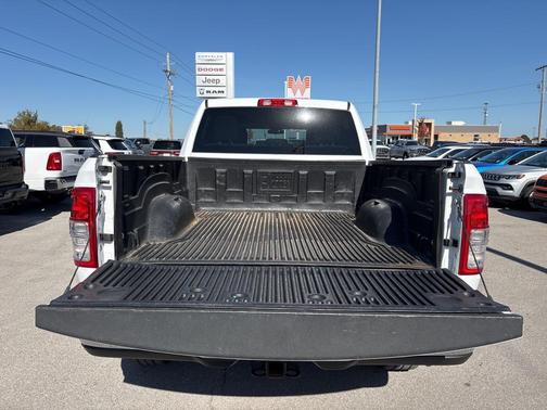 2021 RAM 2500 Big Horn Crew Cab 4x4 6'4' Box
