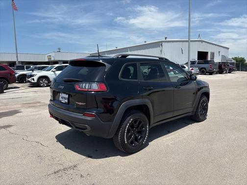 2020 Jeep Cherokee Trailhawk