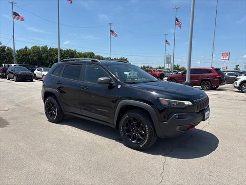 2020 Jeep Cherokee Trailhawk