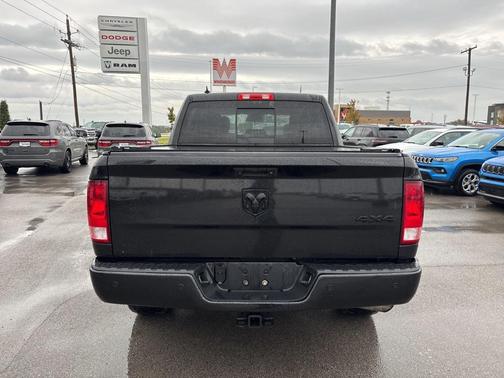 2018 RAM 1500 Big Horn