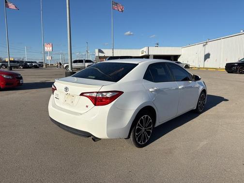 2015 Toyota Corolla S Plus