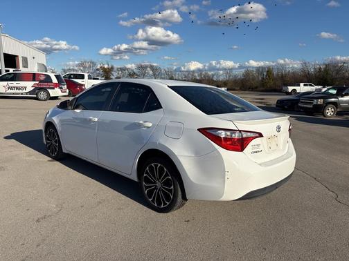2015 Toyota Corolla S Plus